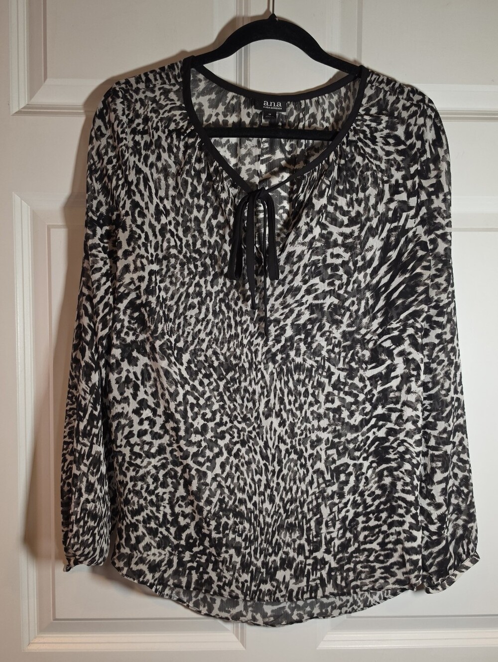 a.n.a Black & White Printed Tie-Neck Women's Blouse Sheer M